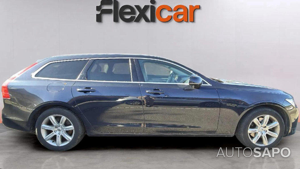 Volvo V90 2.0 D4 Momentum Plus de 2017
