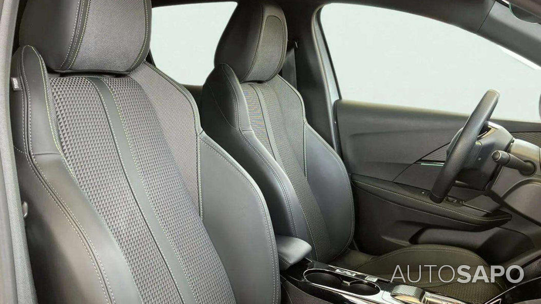 Peugeot E-208 de 2022