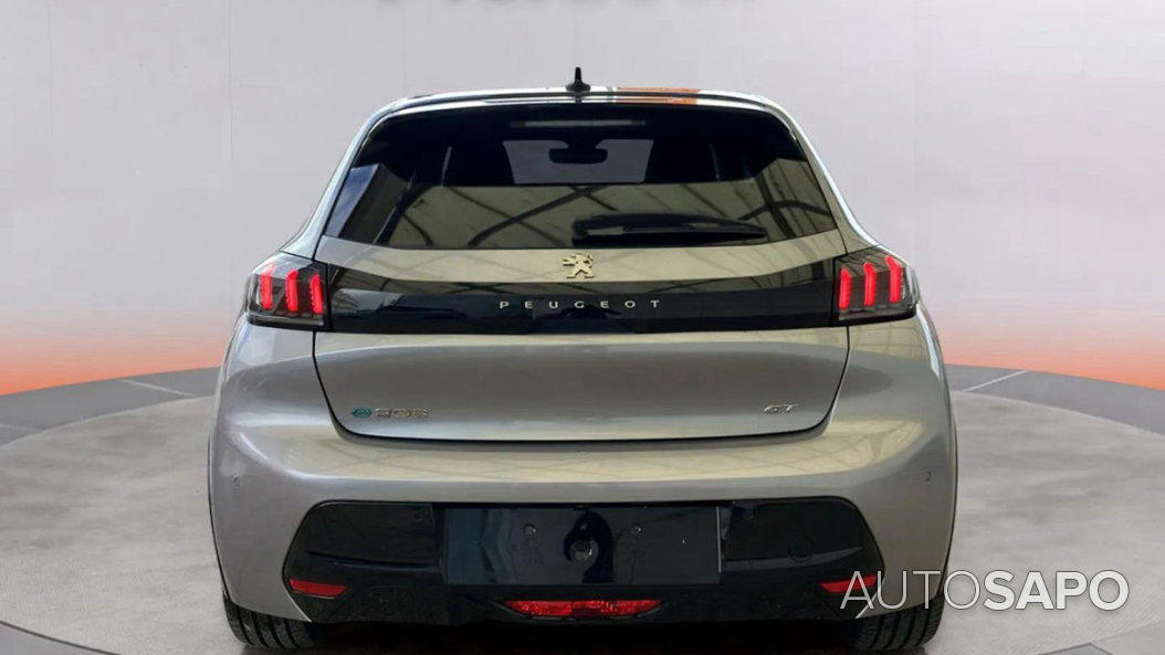 Peugeot E-208 de 2022
