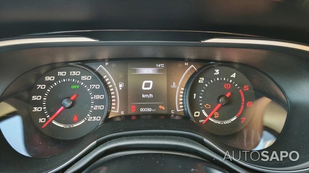 Fiat Tipo 1.6 M-Jet Lounge J17 de 2018