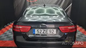 Jaguar XE 2.0 D Prestige Aut. de 2017
