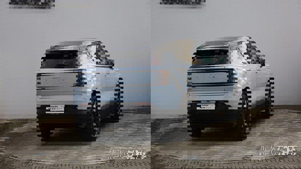 Volvo EX30 de 2025