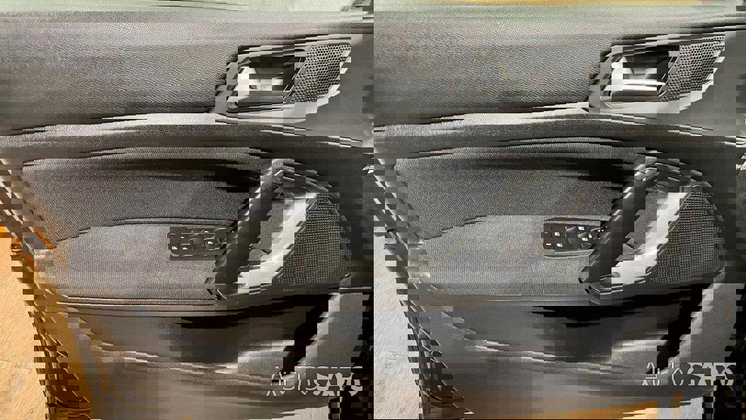 Peugeot 308 1.2 PureTech Allure Pack EAT8 de 2021