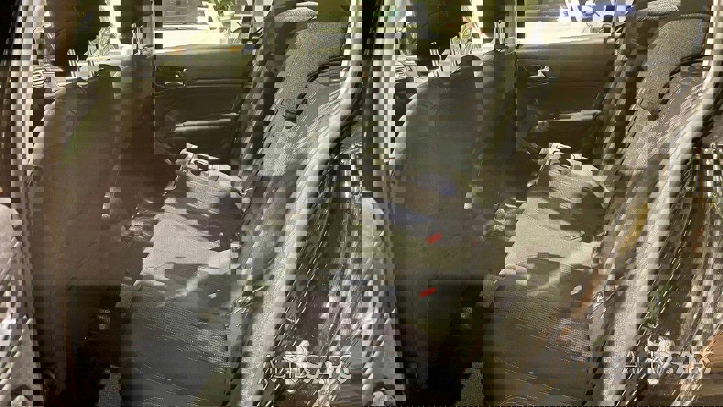 Peugeot 308 1.2 PureTech Allure Pack EAT8 de 2021