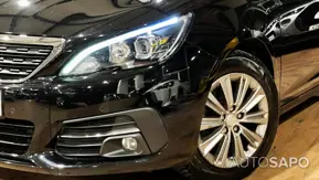 Peugeot 308 1.2 PureTech Allure Pack EAT8 de 2021