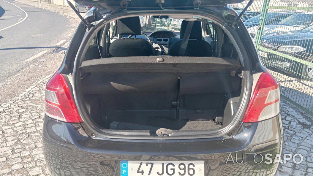 Toyota Yaris 1.0 VVT-i AC de 2010