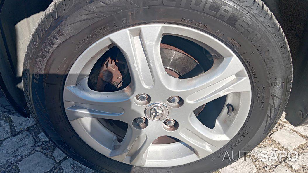 Toyota Yaris 1.0 VVT-i AC de 2010