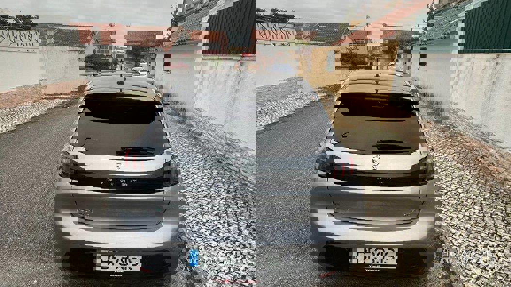 Peugeot E-208 GT de 2021