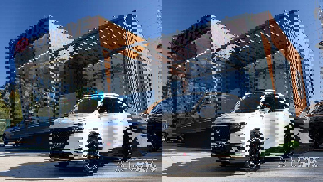 DS DS7 Crossback 1.5 BlueHDi Performance Line EAT8 de 2019