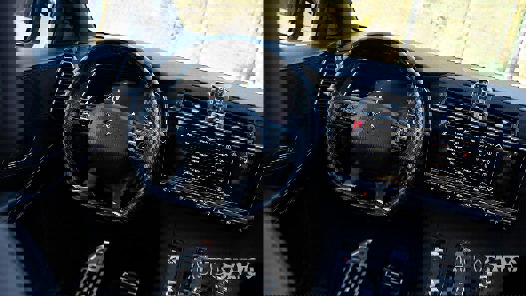 DS DS7 Crossback 1.5 BlueHDi Performance Line EAT8 de 2019