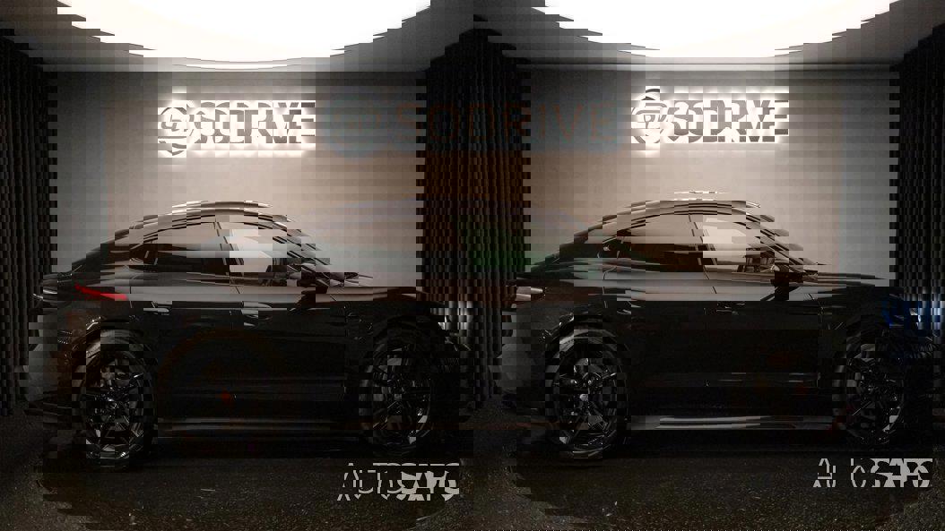 Porsche Taycan Turbo de 2020