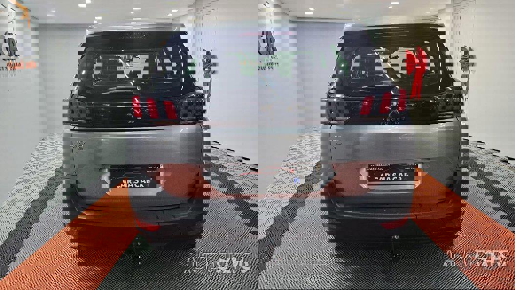 Peugeot 5008 de 2023