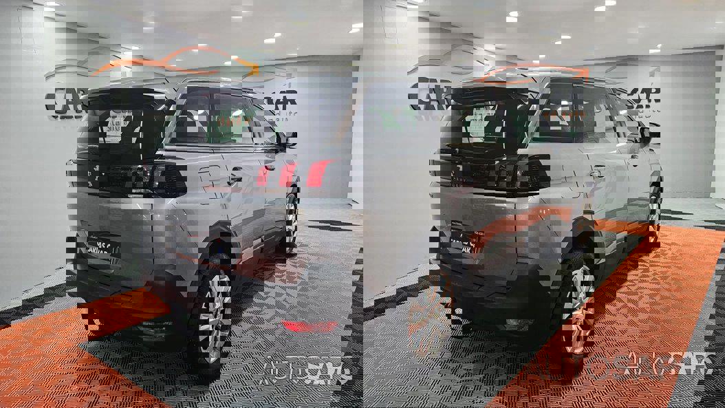 Peugeot 5008 de 2023