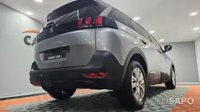 Peugeot 5008 de 2023