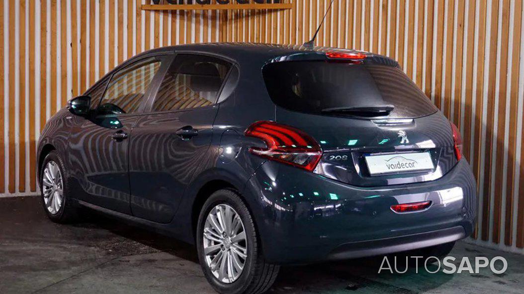 Peugeot 208 1.2 PureTech Style de 2018