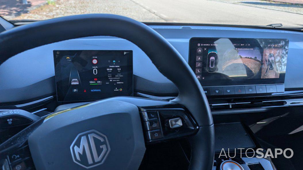 MG MG4 64 kWh Luxury de 2023