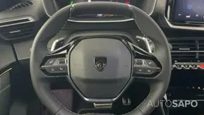 Peugeot 208 1.2 PureTech GT EAT8 de 2025