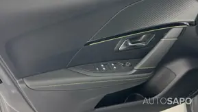 Peugeot 208 1.2 PureTech GT EAT8 de 2025