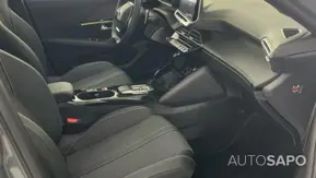 Peugeot 208 1.2 PureTech GT EAT8 de 2025