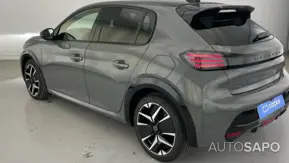 Peugeot 208 1.2 PureTech GT EAT8 de 2025