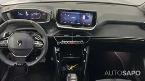 Peugeot 208 1.2 PureTech GT EAT8 de 2025