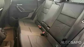 BMW iX1 eDRIVE20 de 2025