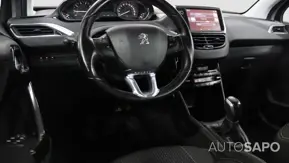 Peugeot 208 1.2 PureTech Style de 2018