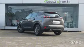Peugeot 2008 1.2 PureTech Active EAT8 de 2021
