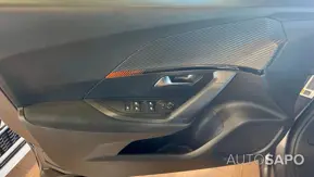 Peugeot 2008 1.2 PureTech Active Pack de 2020