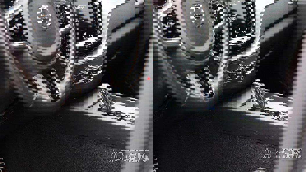 Volvo XC60 2.0 B4 R-Design de 2021