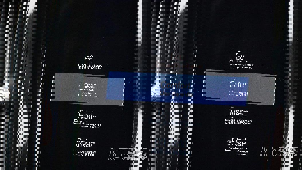 Volvo XC60 2.0 B4 R-Design de 2021