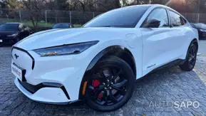 Ford Mustang Mach-E de 2023