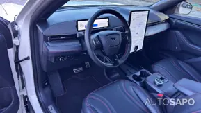 Ford Mustang Mach-E de 2023