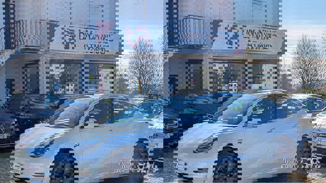 Tesla Model 3 Long-Range Dual Motor AWD de 2019