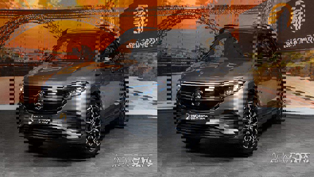 Mercedes-Benz EQB de 2022