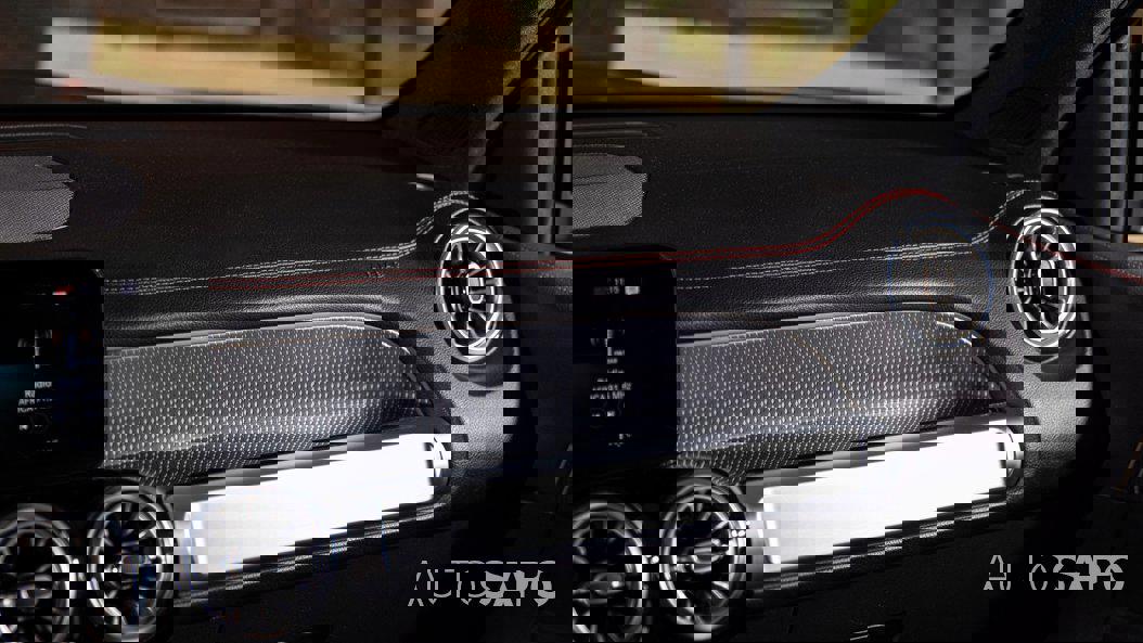 Mercedes-Benz EQB de 2022