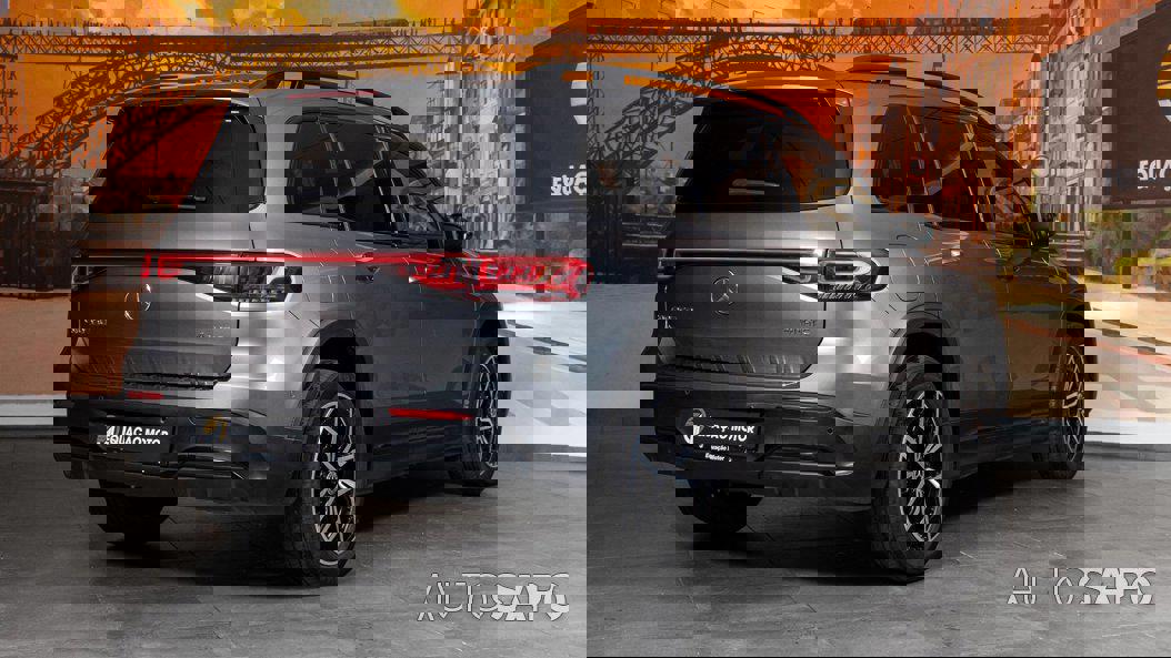 Mercedes-Benz EQB de 2022