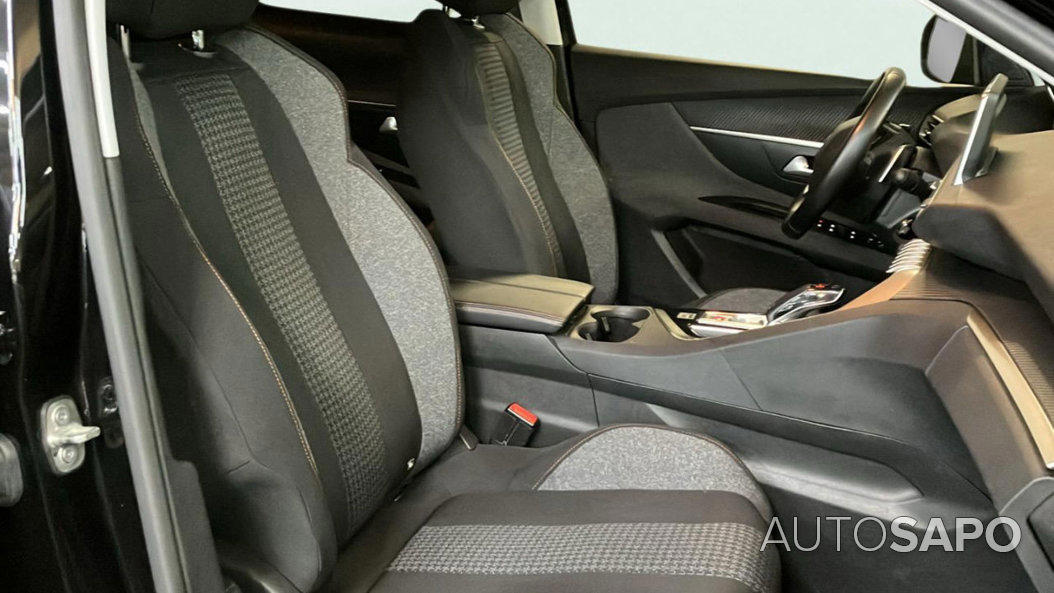 Peugeot 3008 1.2 PureTech Active Pack de 2019