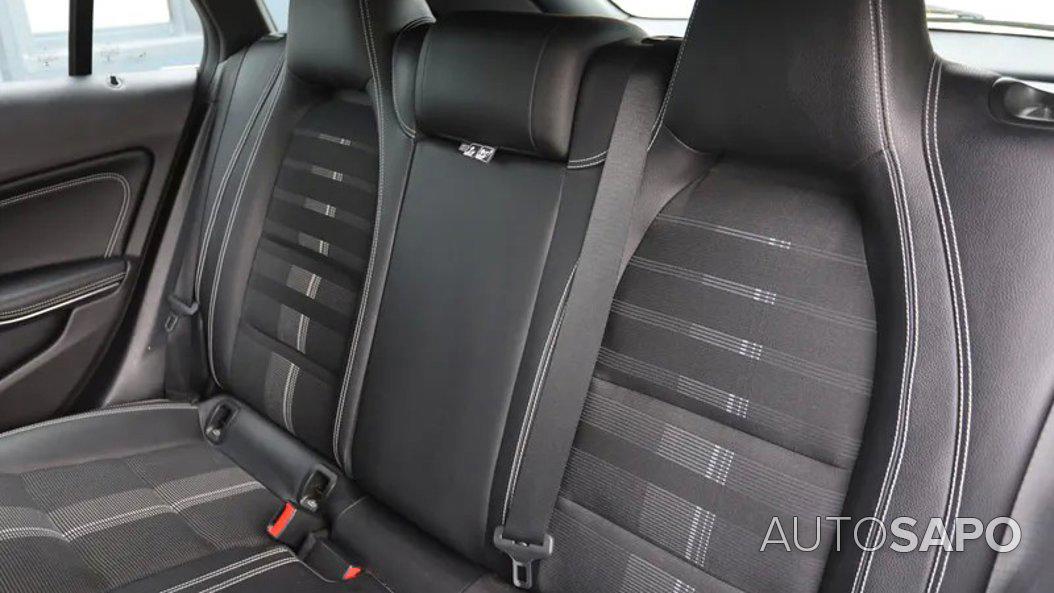 Mercedes-Benz Classe CLA de 2016