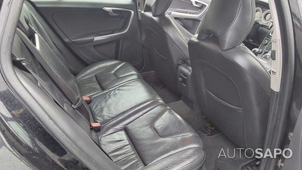 Volvo V60 1.6 D2 Drive Momentum Start/Stop de 2012