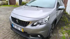 Peugeot 2008 1.2 PureTech Signature de 2019