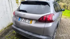 Peugeot 2008 1.2 PureTech Signature de 2019