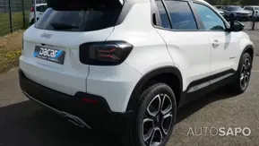 Jeep Avenger 54 kWh Summit de 2024