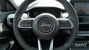 Jeep Avenger 54 kWh Summit de 2024