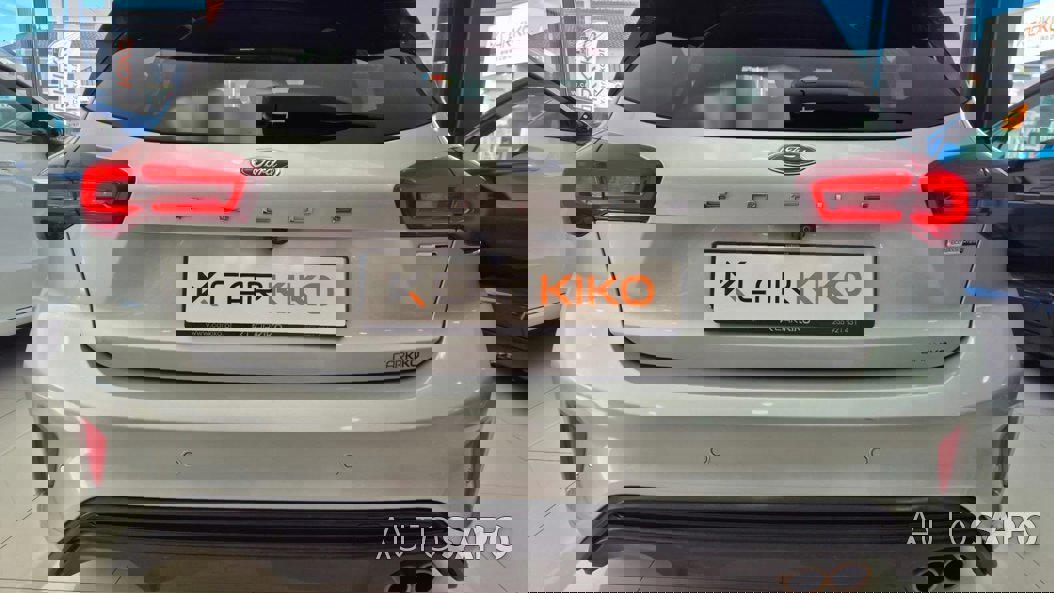 Ford Focus 1.0 EcoBoost MHEV ST-Line de 2022