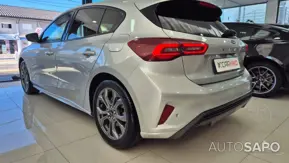 Ford Focus 1.0 EcoBoost MHEV ST-Line de 2022