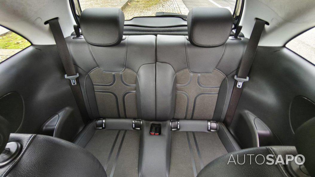 Opel Adam 1.0 T Black Jack de 2016