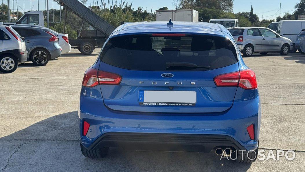 Ford Focus 1.0 EcoBoost ST-Line de 2022