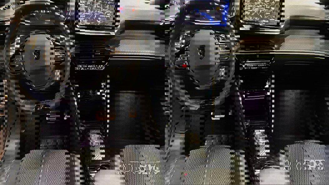 Peugeot 2008 1.2 PureTech GT EAT8 de 2024