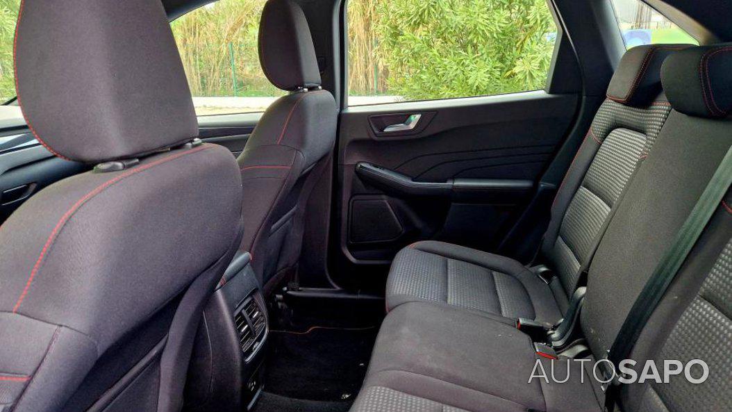 Ford Kuga 1.5 EcoBoost ST-Line de 2022